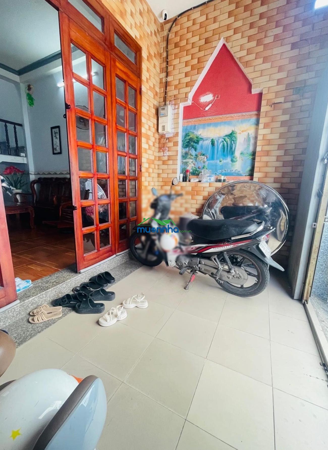 Bán nhà 2 tầng hẻm xe hơi đường 339, 82m2 rộng rãi, căn góc thoáng mát, nở hậu tài lộc