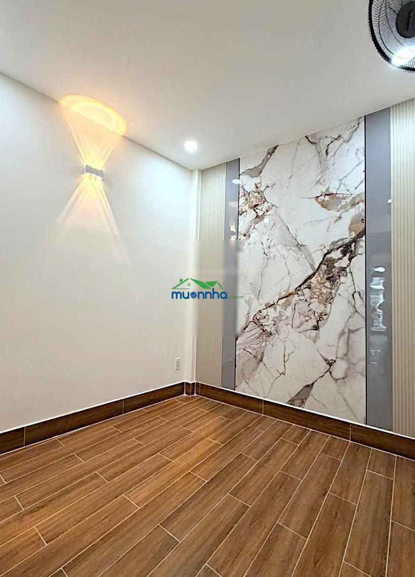 Tôn đản - góc vĩnh khánh - quận 4 - 34m nở hậu - 3 tầng btct - 4pn - chỉ 3tỷ65 - 2