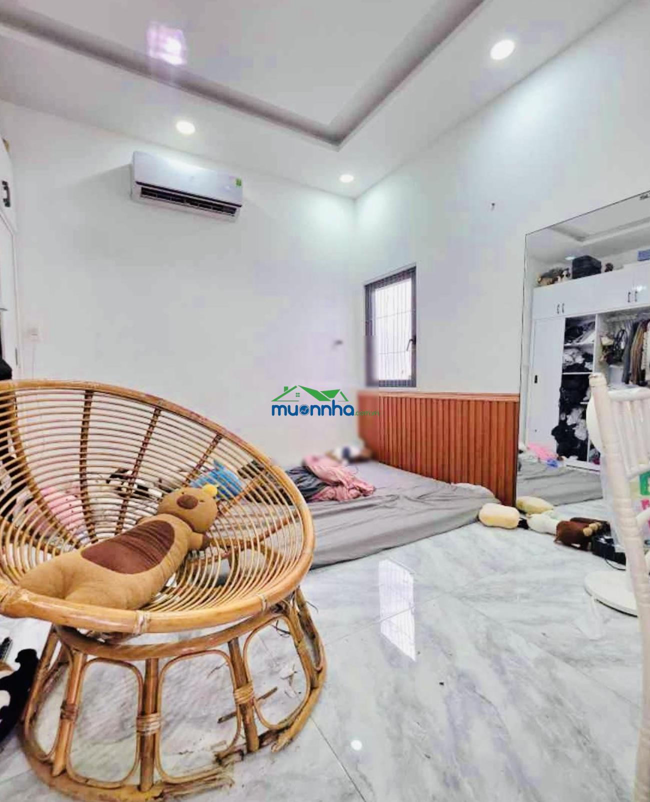 Hẻm vip 413 lê văn quới - xe tải tránh - 4 tầng ngang lớn 5x11m - 52m2 - chỉ nhỉnh 6 tỉ. - 4