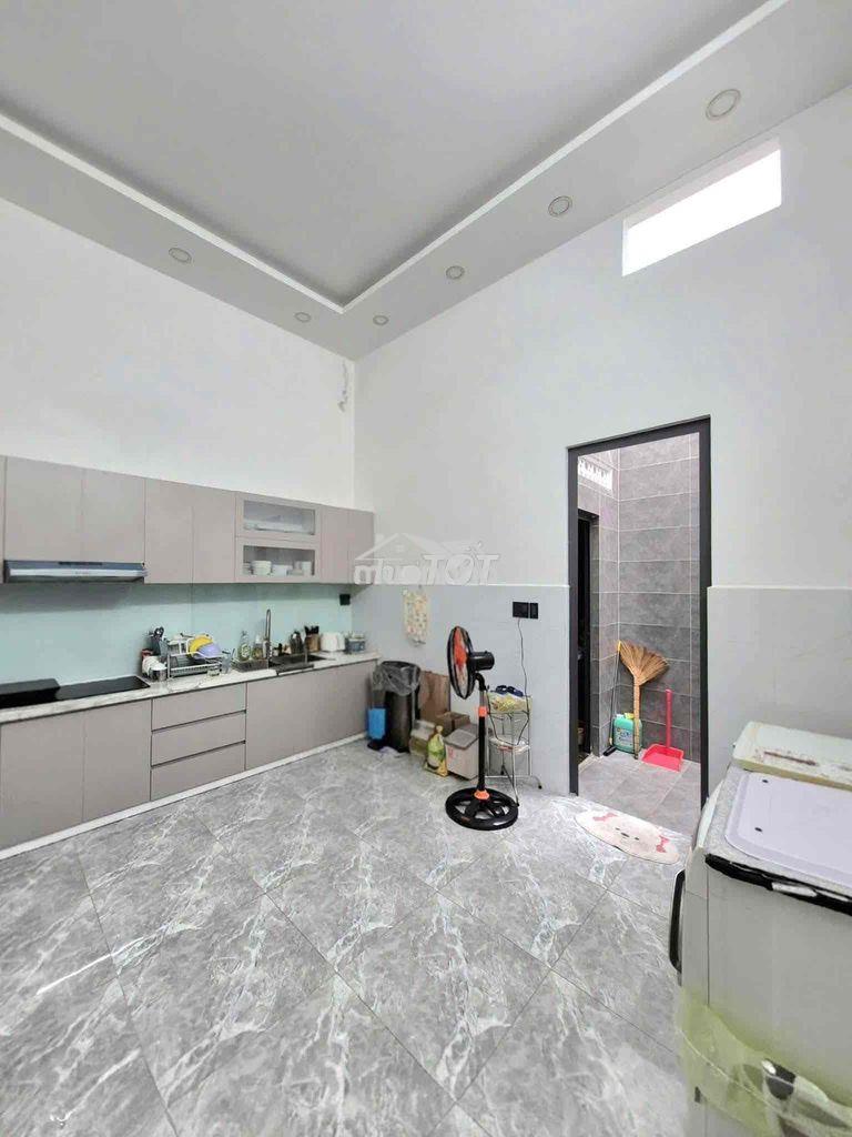 🌹🌹 Nhà cấp 4 - 2pn 1wc - sẵn máy lạnh - ở liền 🌹🌹 - 4