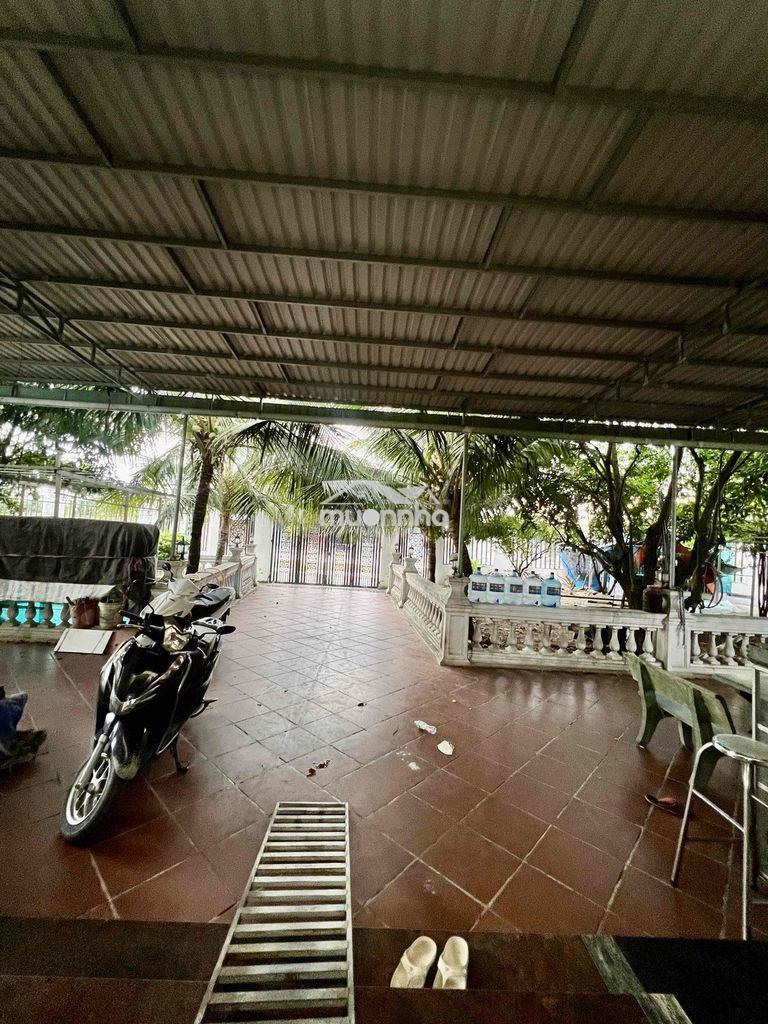 Cho thuê nguyên căn biệt thự dt 800m2 1trệt 3lầu 6pn 6wc sân vườn - 4