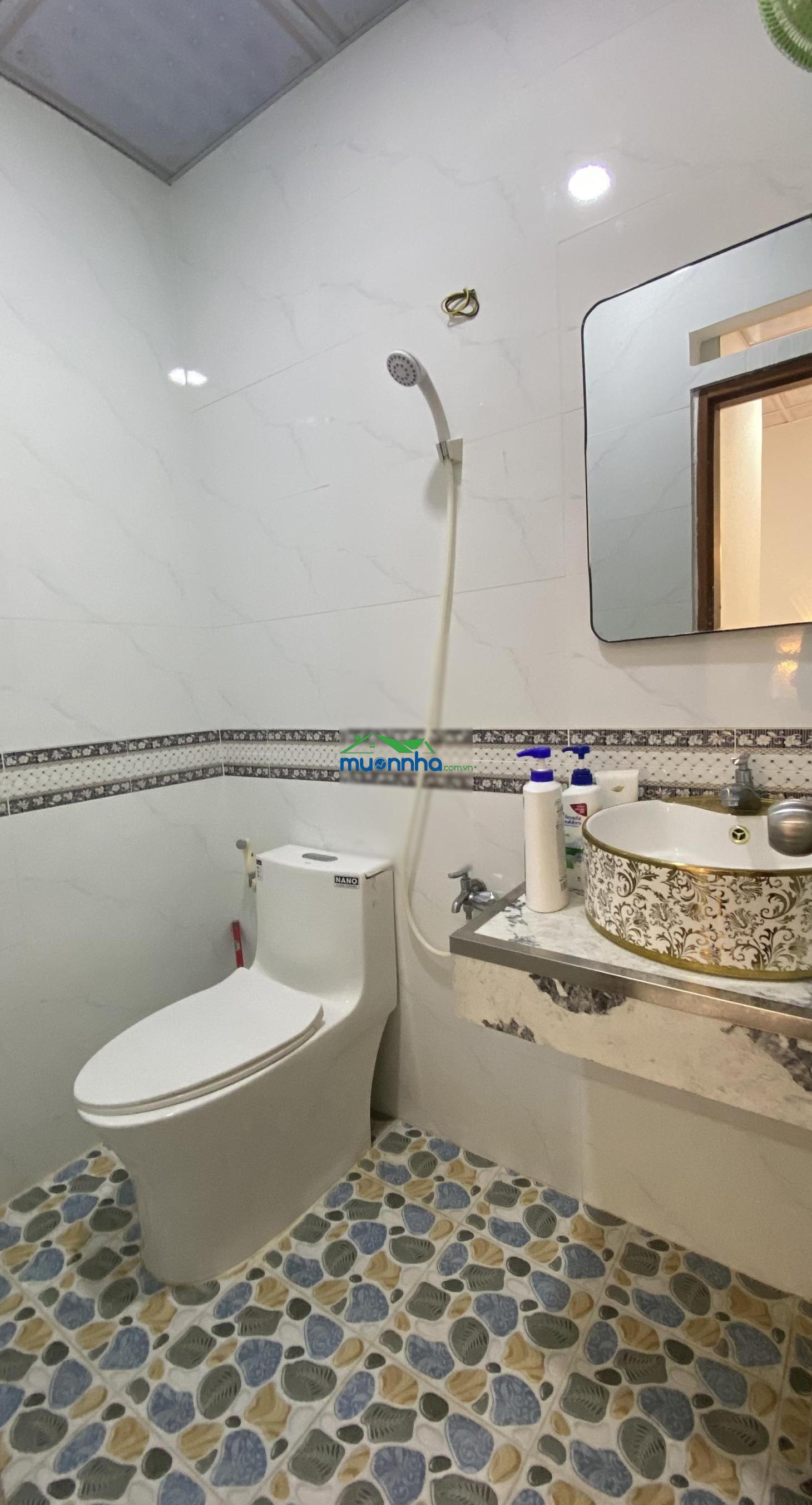 Bán nhà tân bình giáp quận 10 40m, 2 tầng, 3pn full nội thất, vào ở ngay chỉ 4.74. - 3