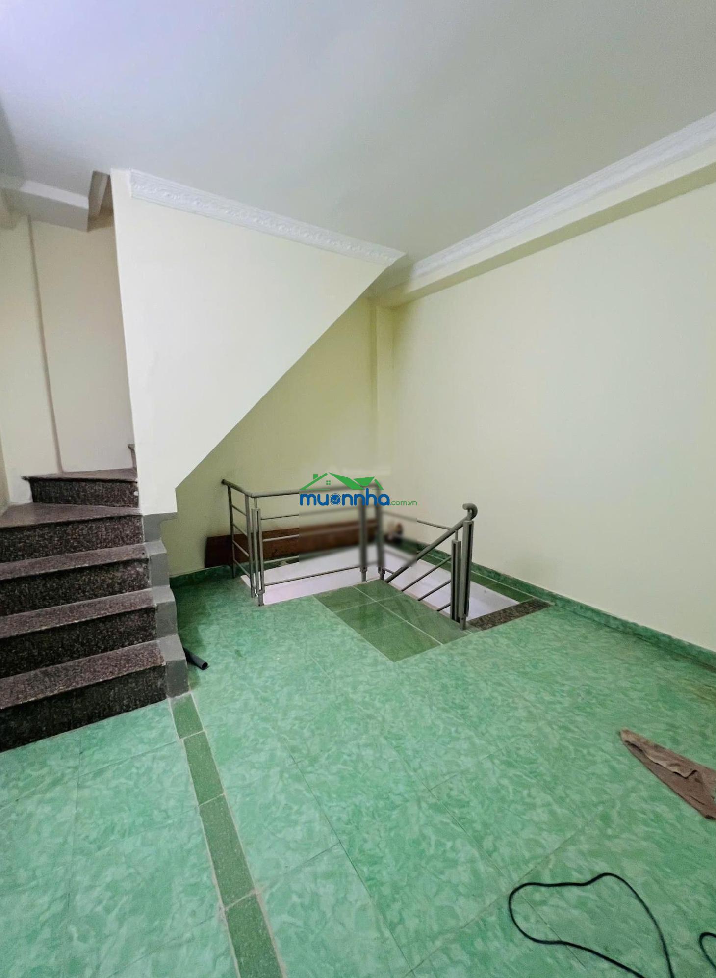 Ngay chợ tân bình nhà 3 tầng đang có dòng tiền chỉ 4.64tỷ - 4