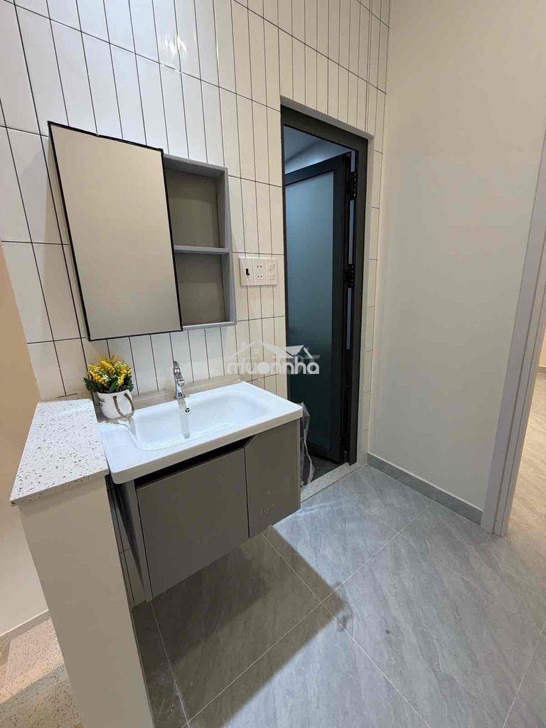 🏡 Nhà đẹp thành mỹ - giáp q10 - xe hơi đỗ cửa - xách vali vào ở ngay!
