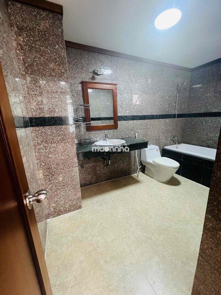 🔴Bán gấp giá tốt🍀cc giai việt👉3pn2wc dt rộng hiếm 150m2💥sổ hồng🍀đc vay - 3