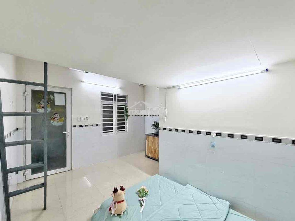 Phòng trọ giá rẻ có máy lạnh ngay gần etown công hoà sạch sẽ an ninh - 4