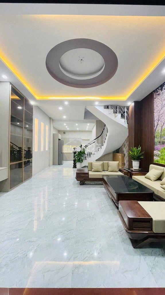 Cho thuê nhà mới 3 tầng mặt tiền phường hòa minh - 4