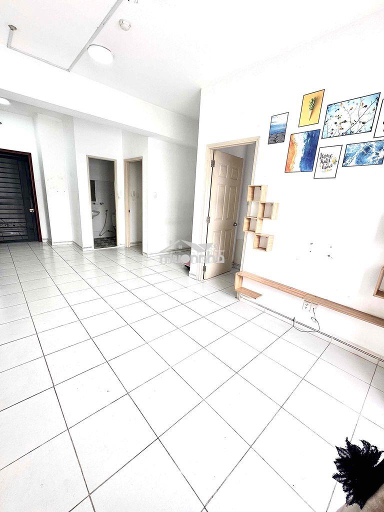 Chính chủ cho thuê căn hộ gồm 2pn,2wc, ban công. chỉ 4tr