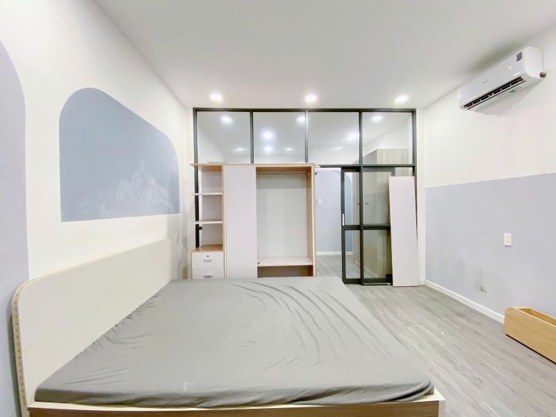 Cho thuê căn hộ 1 phòng ngủ nguyễn gia trí – ban công, tách bếp, siêu rộng, gần hutech quận bình thạnh - 4