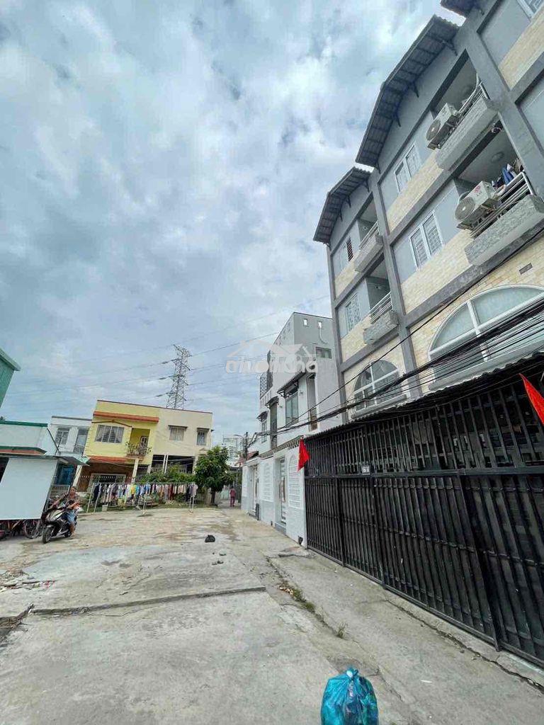 Bán nhà  4 tầng hẽm  1056 huỳnh tấn phát - 2