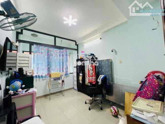 Bán nhà quận 1 25m2 4 tầng 2 pn - nhỉnh 5 tỷ thương lượng - 4