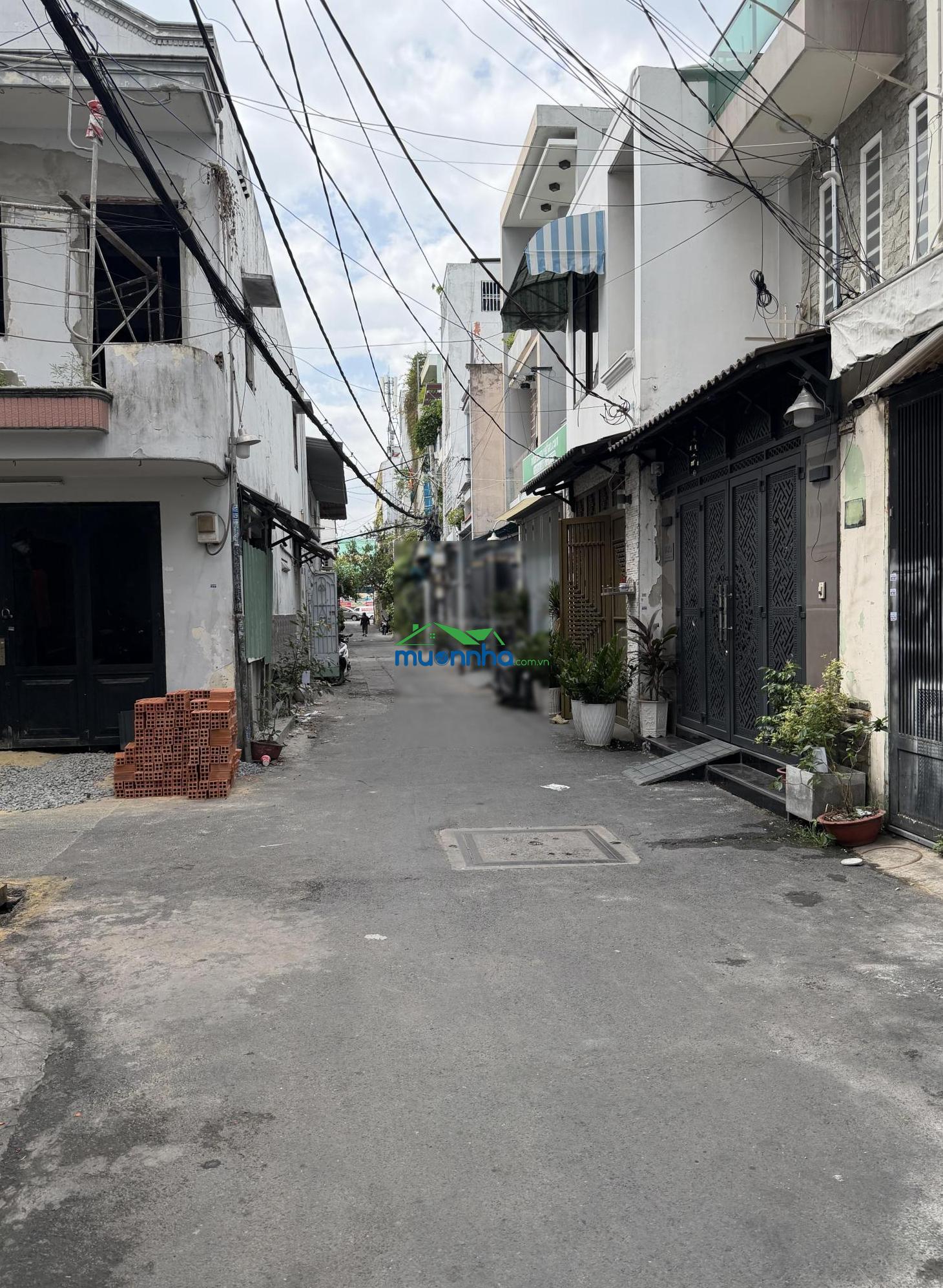 Bán nhà lô góc hxh thông - chế lan viên - tây thạnh - tân phú - 42m² - 2 tầng - chỉ 3.* tỷ