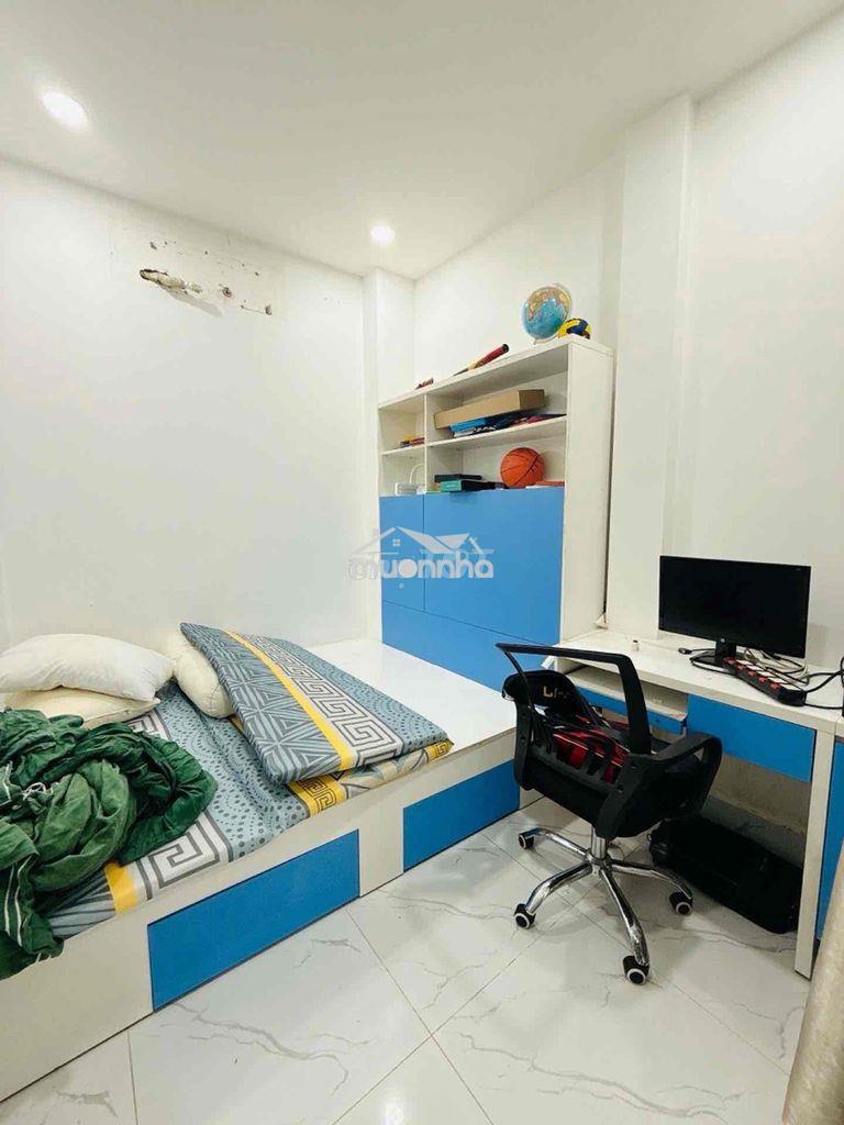 💥Mặt tiền kd   bình thạnh    dt 28/30 m2  ngang 5,1 m  giá chỉ 2,95 tỷ - 2