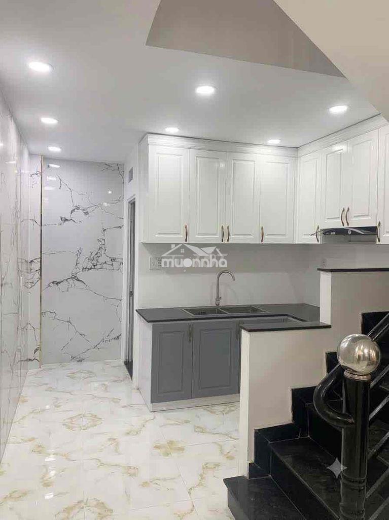 Quận 7 - 4 tỷ 860 - nhà 3 tầng - 4pn - hẻm xe hơi - 4