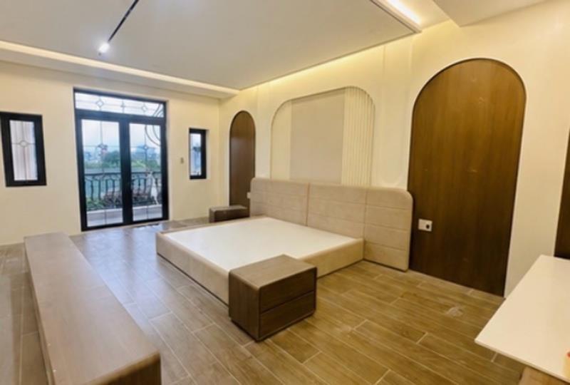 Bán nhà mặt phố trần thị cờ  - 6 tầng hiện đại , tâm huyết  đáng được sở hữu : 0975584222 - 4