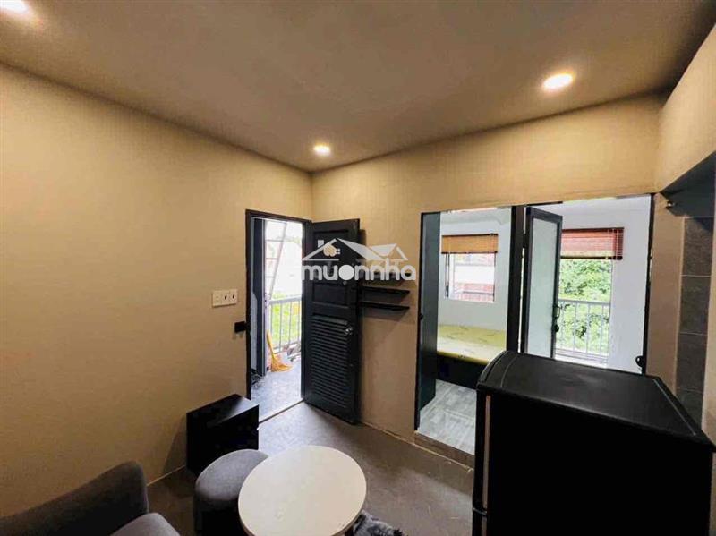 Cho thuê căn 2pn1wc ban công full nt điện biên phủ quận 10 chợ bàn cờ
