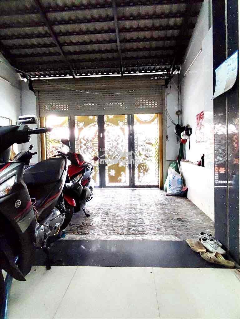 Nhà dtsd 360m2 -5pn-đường số 63 -tân phong - 3 phút tới lotte quận 7 - - 4