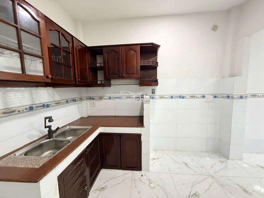 Nhà tân phú. ngã 3 lê trọng tấn &tân kỳ tân quý.chỉ 4.8 tỷ. dt: 4 x 13 - 3