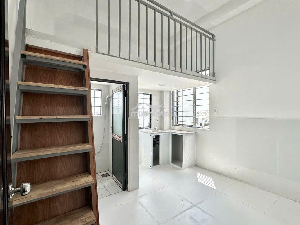 Cho thuê phòng có gác mới xây có thang máy ngay mã lò - tên lửa - 2