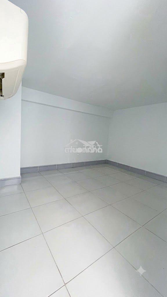 Chỉ 2,3 triệu - phòng rộng 30m² gác cao - đại học công nghệ thực phẩm - 4