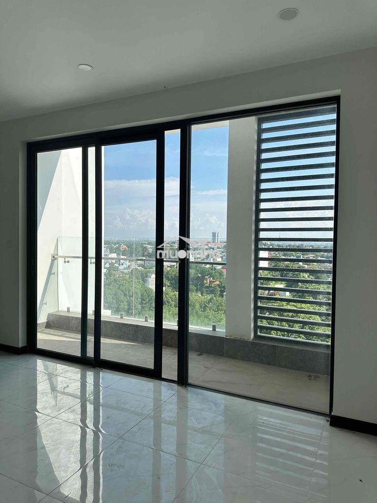 Căn góc 2pn cho thuê 7tr *** tại c-sky view