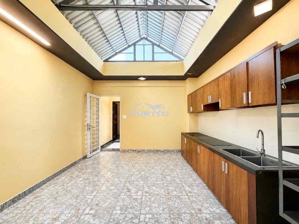 Nhà 4 tầng 60m2 sát cư xá nguyên hồng bình thạnh chỉ 122tr/m - 3