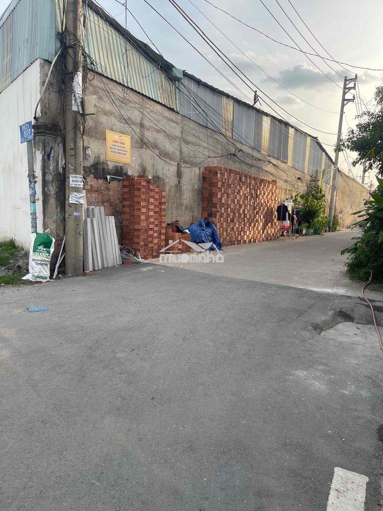 Nhà 4 phòng trọ 80m2 - 4