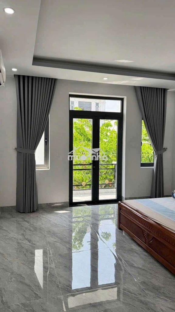 Cho thuê nhà phú chánh 4pn 4wc full nội thất - 2