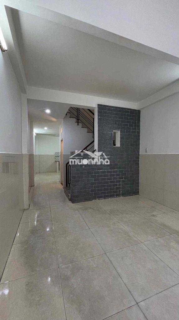 Cần cho thuê nguyên căn hẻm lớn đường trần phú gần đại thế giới, quận - 2