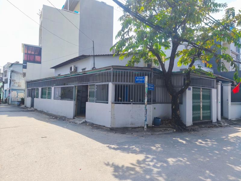 Hàng hiếm khó tìm! nhà căn góc 2 mặt tiền bà điểm – ngang 8m nở hậu – xe tải quay đầu – sát nguyễn ảnh thủ – vừa ở vừa có thu nhập hàng tháng  – sổ riêng chờ sang tên
