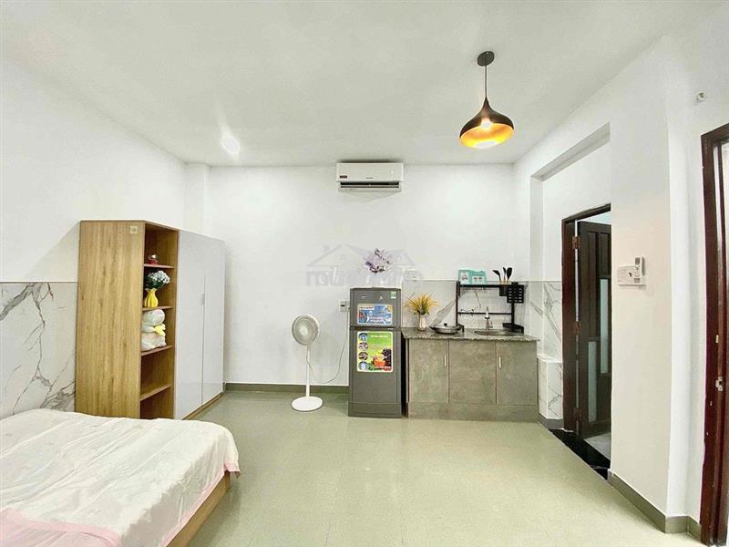 Trống sẵn studio đầy đủ nội thất - ngay vườn lài - luỹ bán bích - vhu