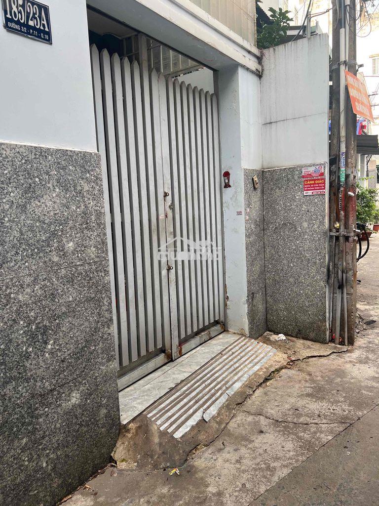 Nhà chính chủ. có sẵn hợp đồng thuê 20tr 1 tháng - 3
