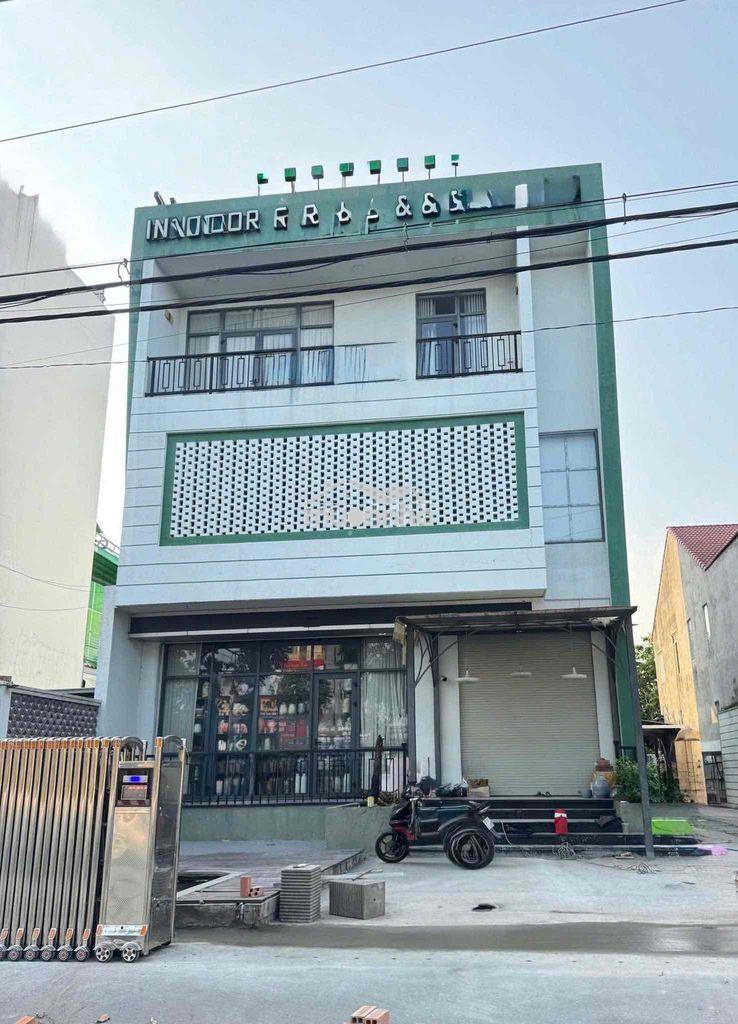 Cho thuê toà nhà mặt tiền phạm ngọc thạch, thủ dầu một, bình dương -
