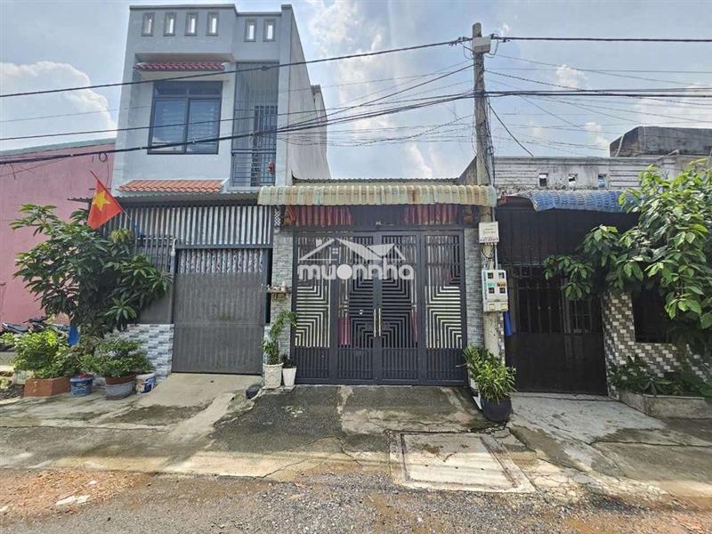 Nhà gần trung tâm y tế dĩ an phường tân đông hiệp tp dĩ an 