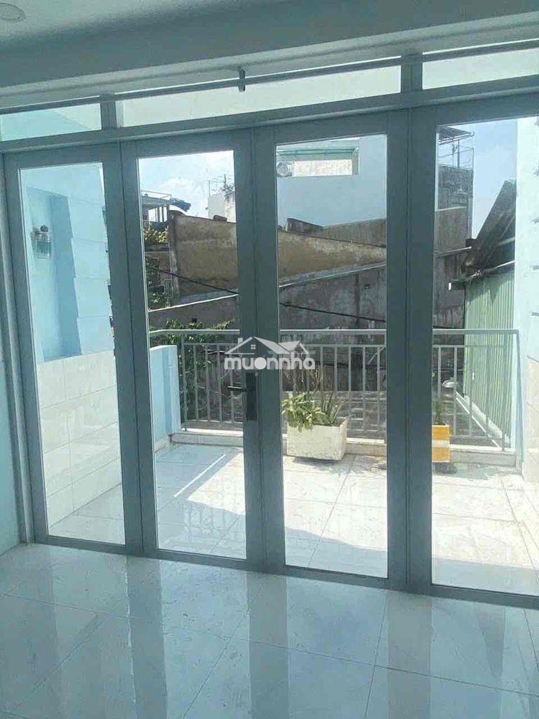 Sát mặt tiền . cộng hoà . tân bình . nhà sạch mới . nội thất cơ bản - 4