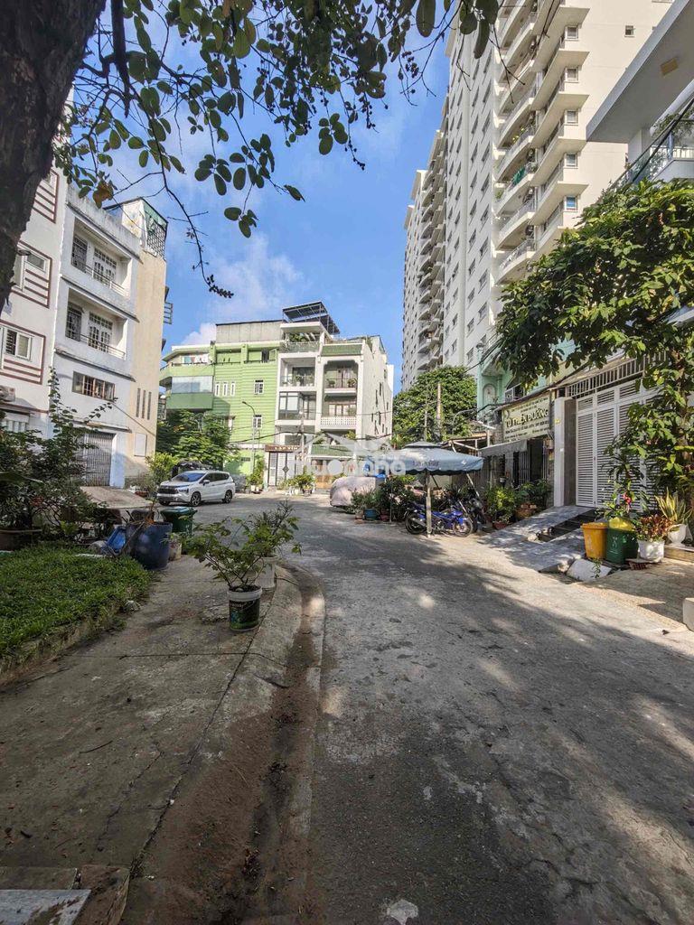 Cho thuê nhà đường chợ lớn đồi diện công viên q6 - 3
