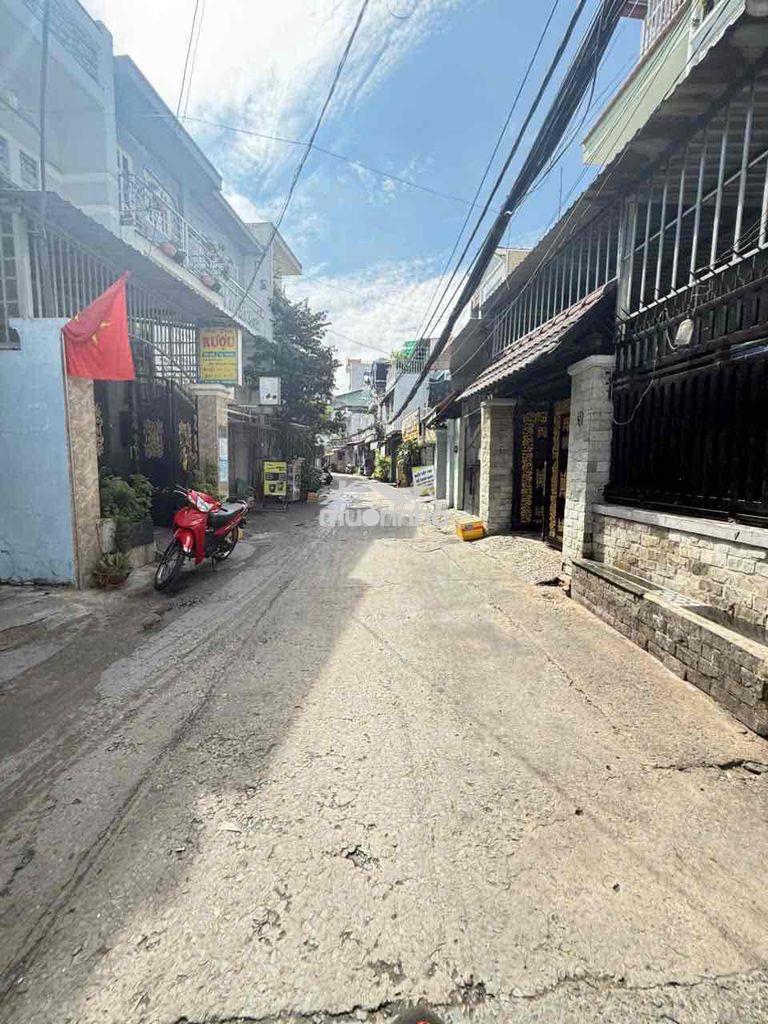 Gởi phí 40tr..bán nhà sổ riêng hoàn công..ko quy hoạch,trung tâm q.7.. - 2