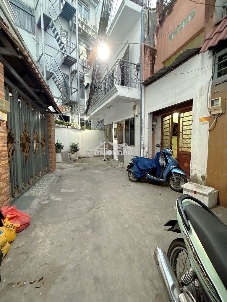 Bán nhà 3 tầng gần hoàng hoa thám bình thạnh - 2pn - bao sang tên - 2