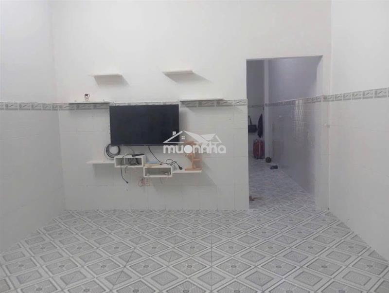 Cho thuê nhà 2pn đường hà thị đát hẻm xe hơi nhỏ quận tân phú