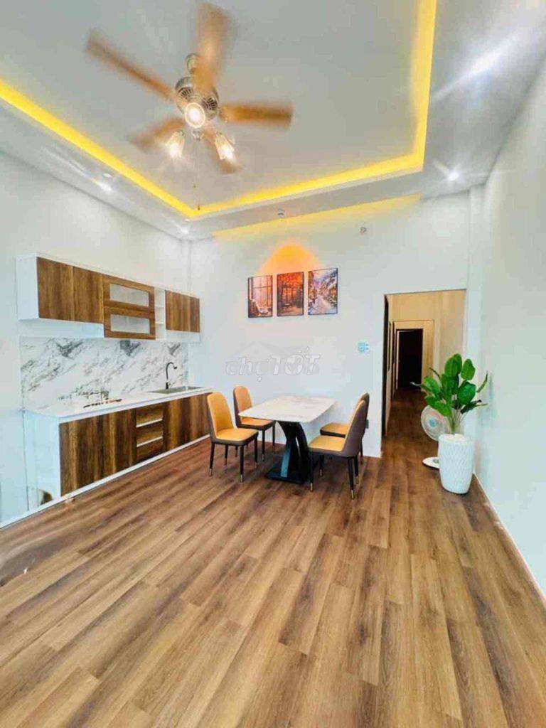 Nhà đẹp trung tâm q8 - nở hậu phong thuỷ | 84m² | 3pn - 2 mặt hẻm - 2