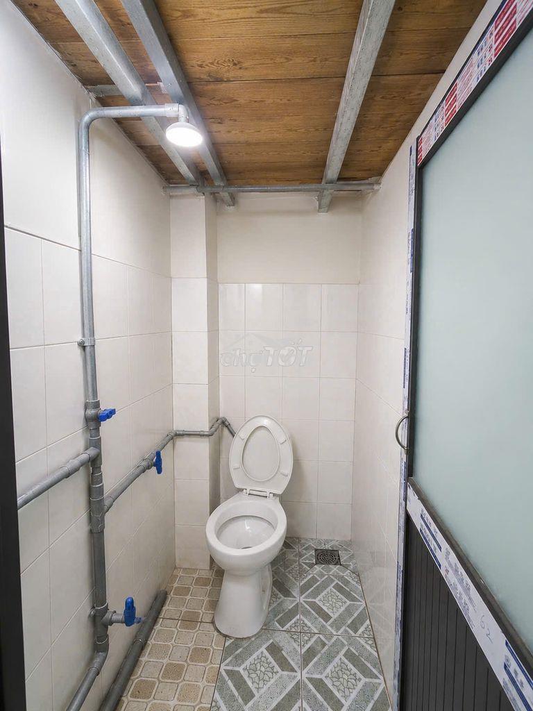 Trọ gần chợ đầu mối thủ đức - máy lạnh - full nội thất 2tr - 3