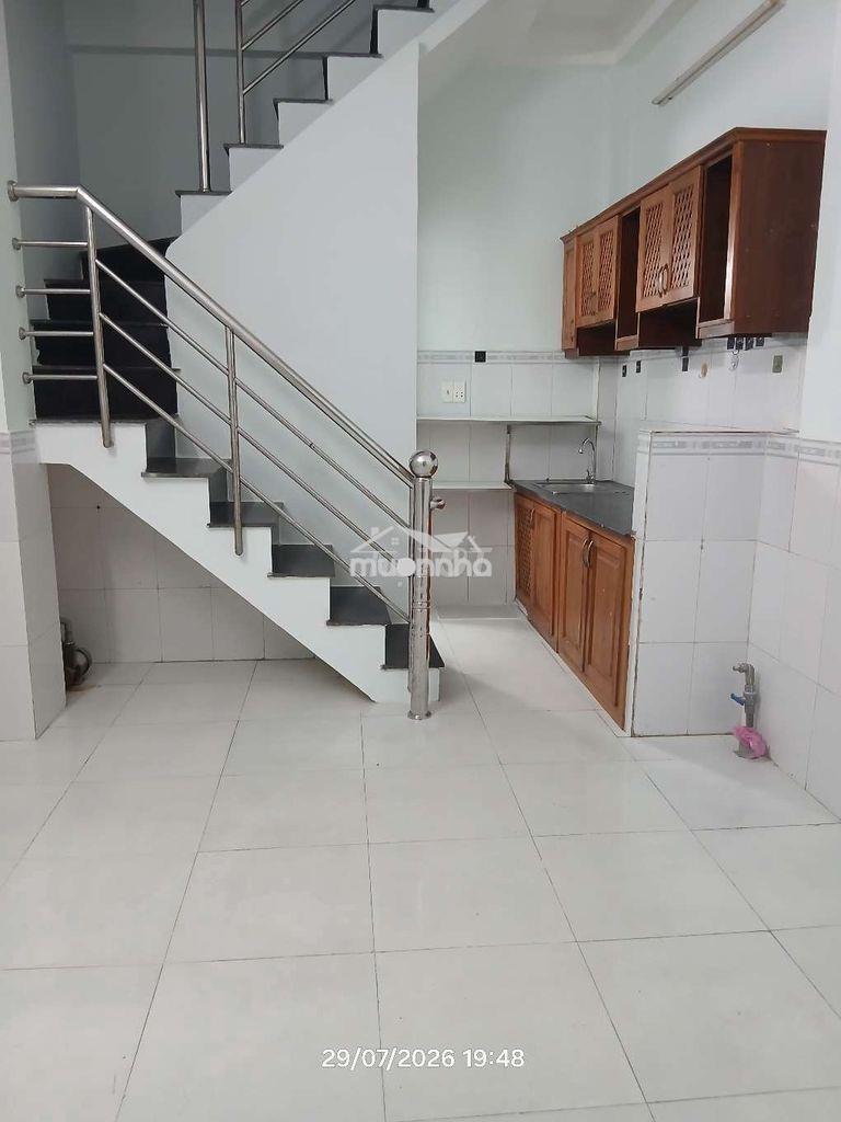 Nhà nguyên căn 1 trêt 2 lầu.. hoàn thiện mới. - 2