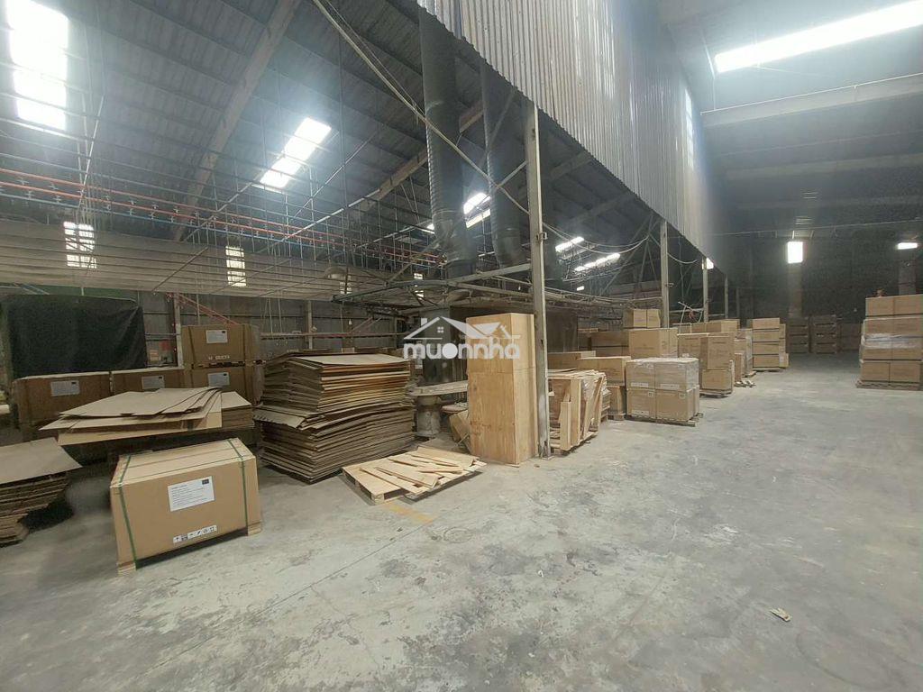 Cho thuê xưởng 2500m2.có sẵn chuyền sơn.gần khu cn nam tân uyên,bd - 4