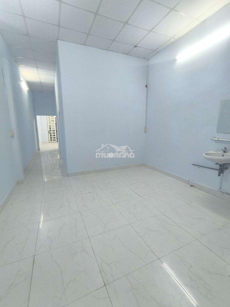 Nhà gần ngã tư bình phước,hẻm xe tải,,thủ đức - 4