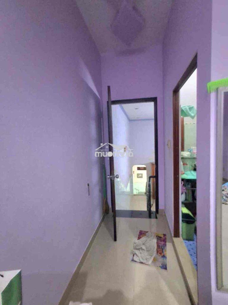 Nhà đẹp 3 tầng — gần lê cảnh tuân phú thọ hoà nguyễn sơn 80m2 • 4x20 - 4