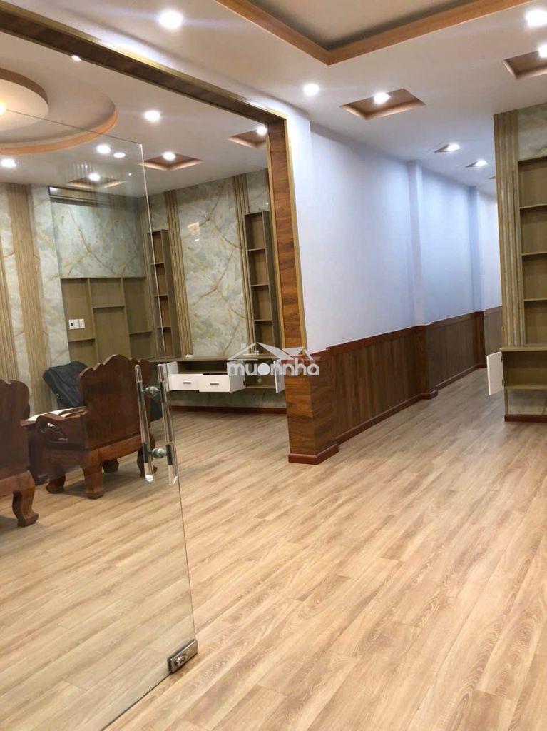 Bán nhà 1 trệt 1 lầu, 6 phòng ngủ,  185m2 tại trung tâm thủ dầu một - 2