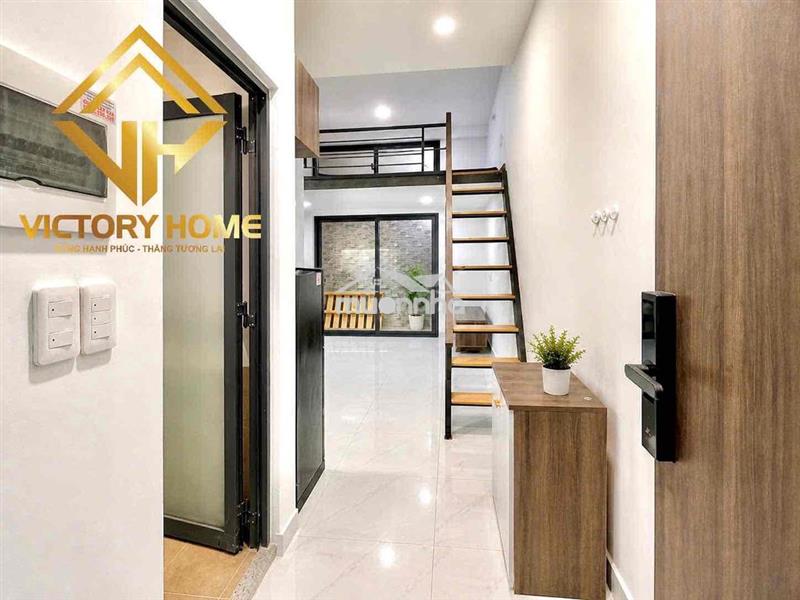 Phòng gác sinh viên được 4-5 bạn - hầm xe - thang máy - bảo vệ 24/7