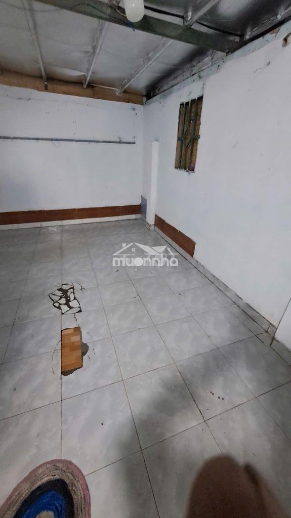 Phòng trọ 20m2, giá 1,8tr/ tháng, ngay vòng xoay trung sơn - 3