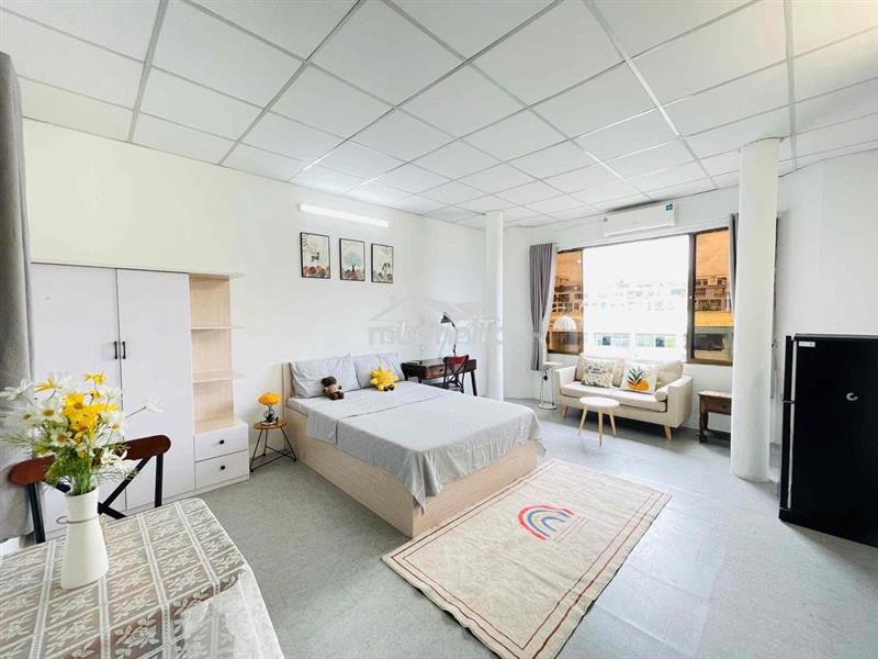 Cho thuê studio mới, thang máy cửa sổ lớn, ngay lý thường kiệt quận 10