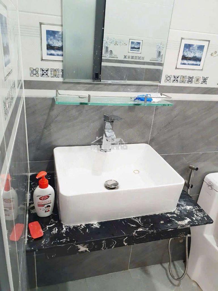 Rẻ quá xá khách ạ có 7t thôi nhà có tới 3p ngủ  trong khu dc cao cấp  - 4